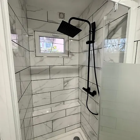 A 10 Minutes Du Centre-ville Apartment